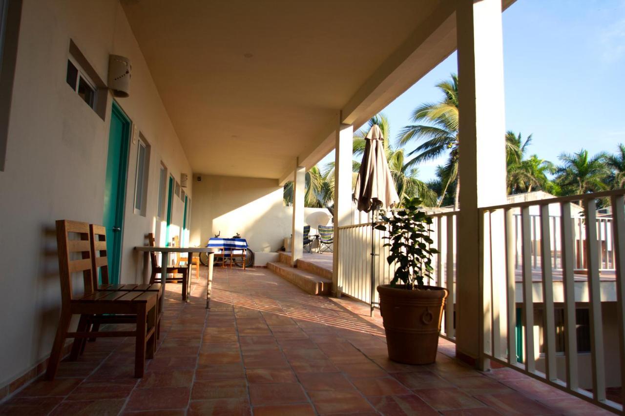 Bungalows Las Arenas San Patricio Melaque Εξωτερικό φωτογραφία