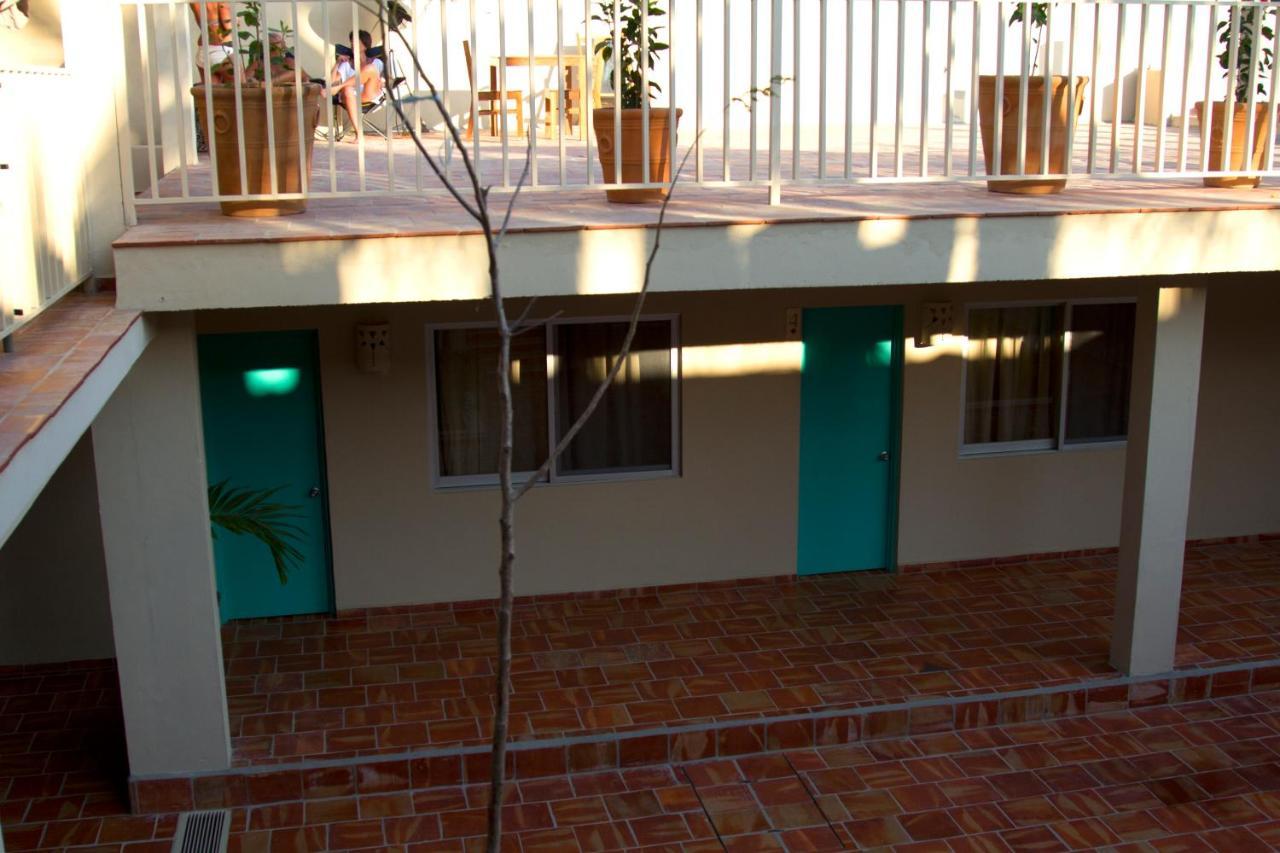 Bungalows Las Arenas San Patricio Melaque Εξωτερικό φωτογραφία