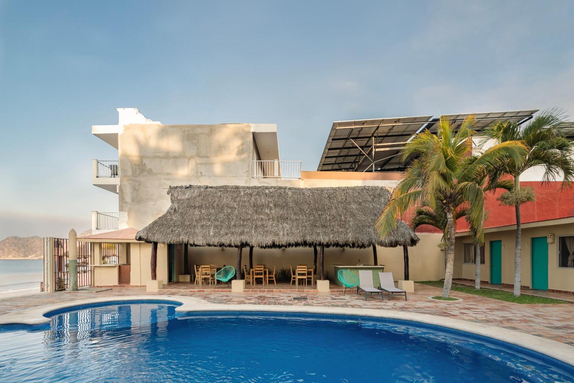 Bungalows Las Arenas San Patricio Melaque Εξωτερικό φωτογραφία