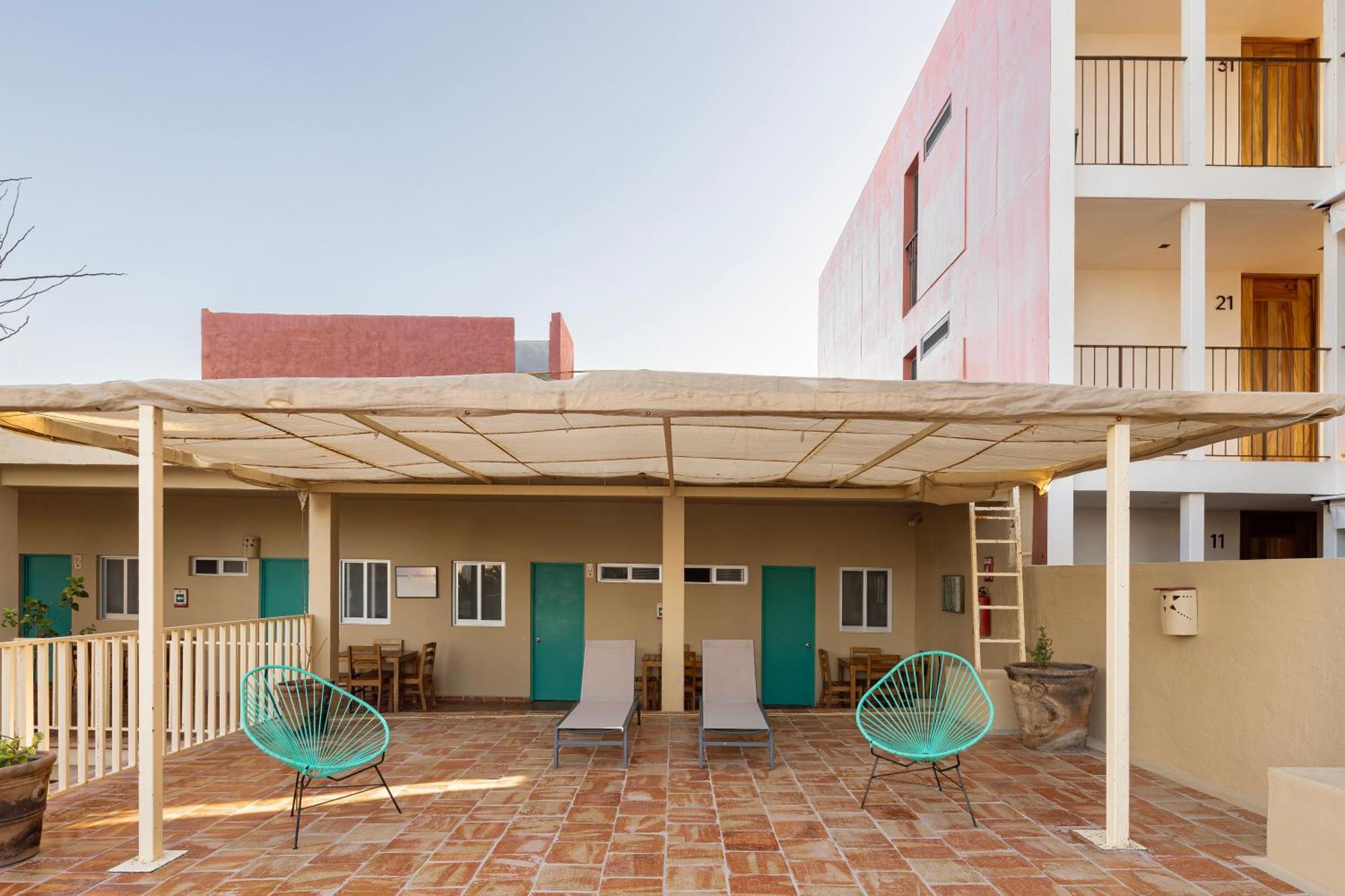 Bungalows Las Arenas San Patricio Melaque Εξωτερικό φωτογραφία